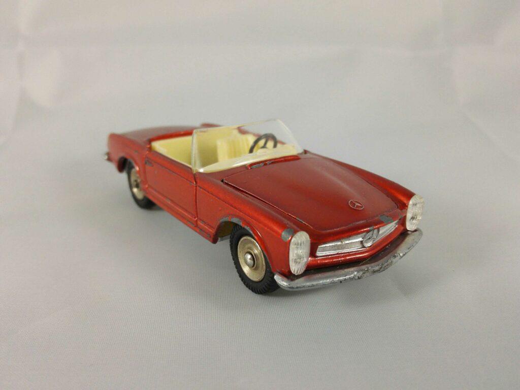 Mercedes-Benz 230 SL - Dinky Toys - 516