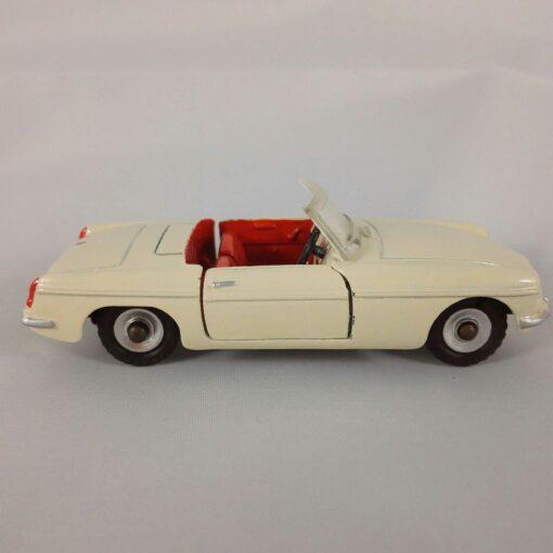 MGB - Dinky Toys - 113