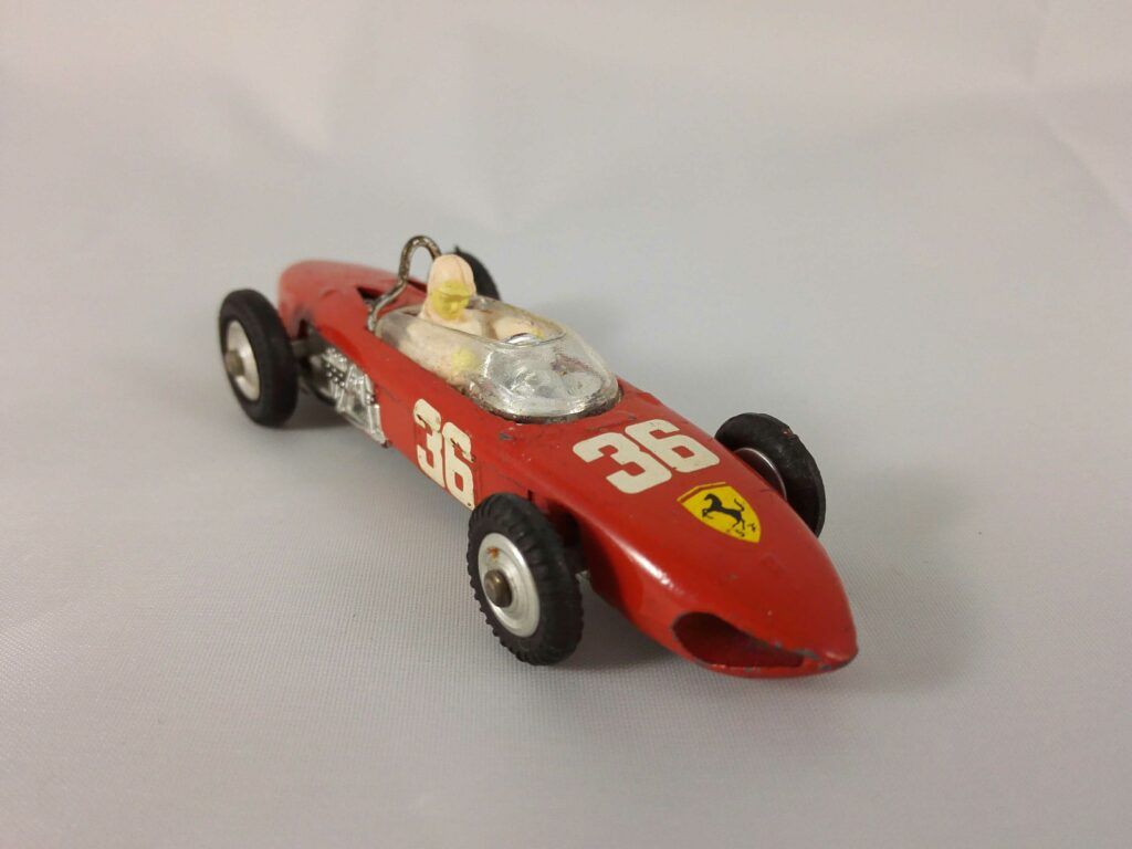 Ferrari F1 "Sharknose" - Corgi Toys - 154