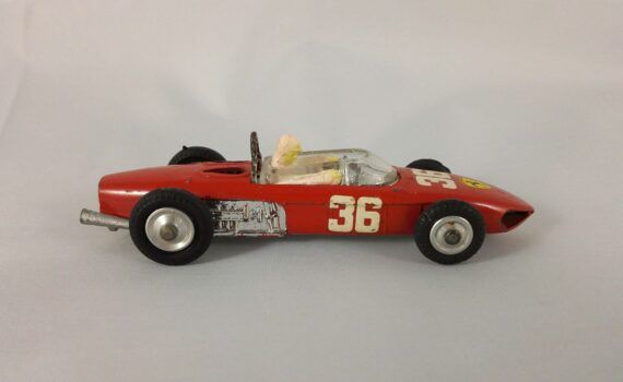 Ferrari F1 "Sharknose" - Corgi Toys - 154