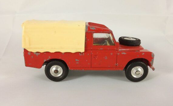 Land Rover 109 W.B. - Corgi Toys - GS17