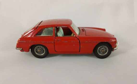 MGB GT - Corgi Toys - 327