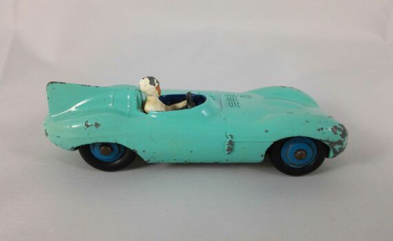 Jaguar D Type - Dinky Toys - 238