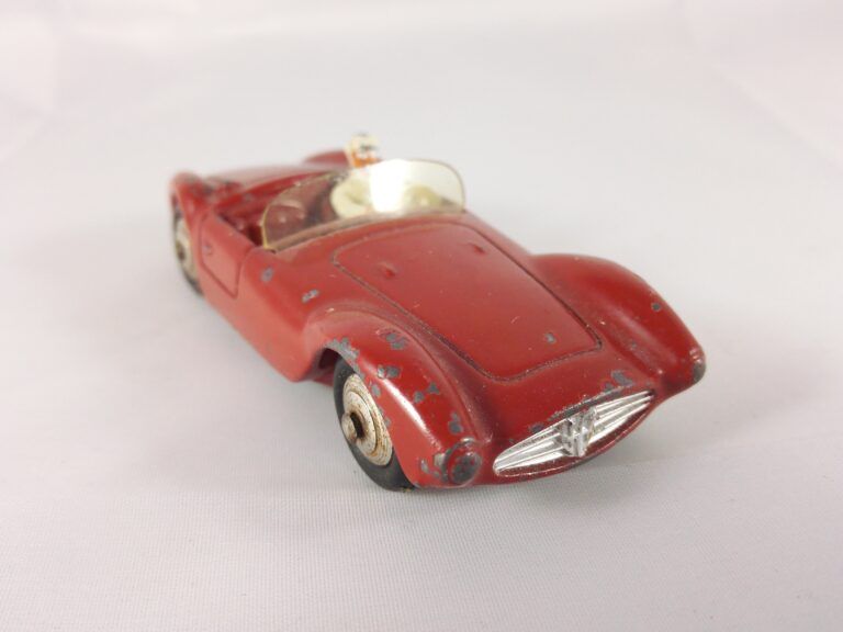 Maserati 2000 Sport - Dinky Toys - 22A