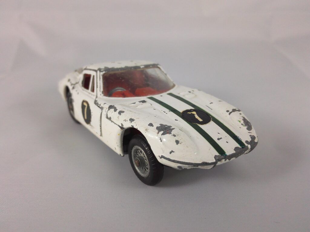Marcos 1800 GT - Corgi Toys - 324