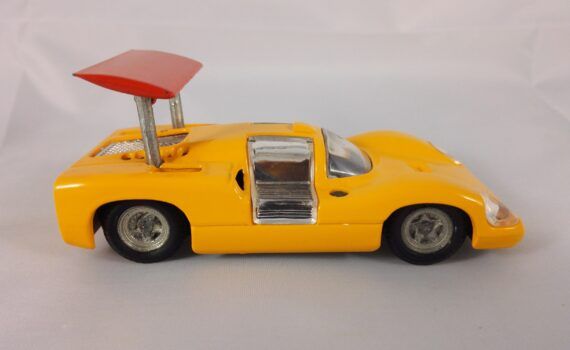 Chaparral 2F - Politoys - 560