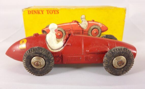 Ferrari 500 F2 - Dinky Toys - 23J