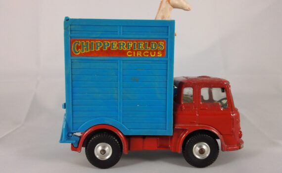 Bedford TK Chipperfield's Circus - Corgi Toys - 503