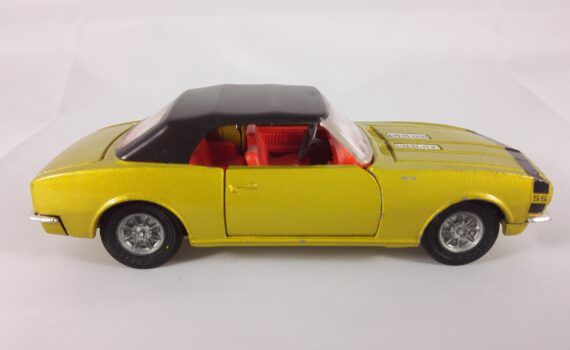 Chevrolet Camaro SS - Corgi Toys - 338