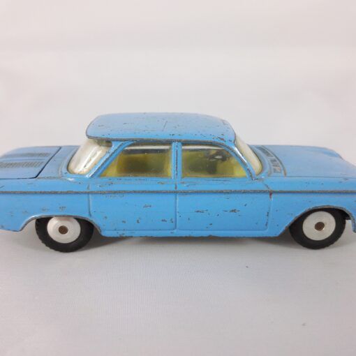 Chevrolet Corvair - Corgi Toys - 229