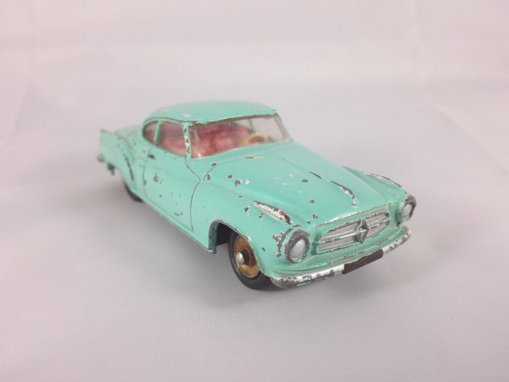 Borgward Isabella - Dinky Toys - 549