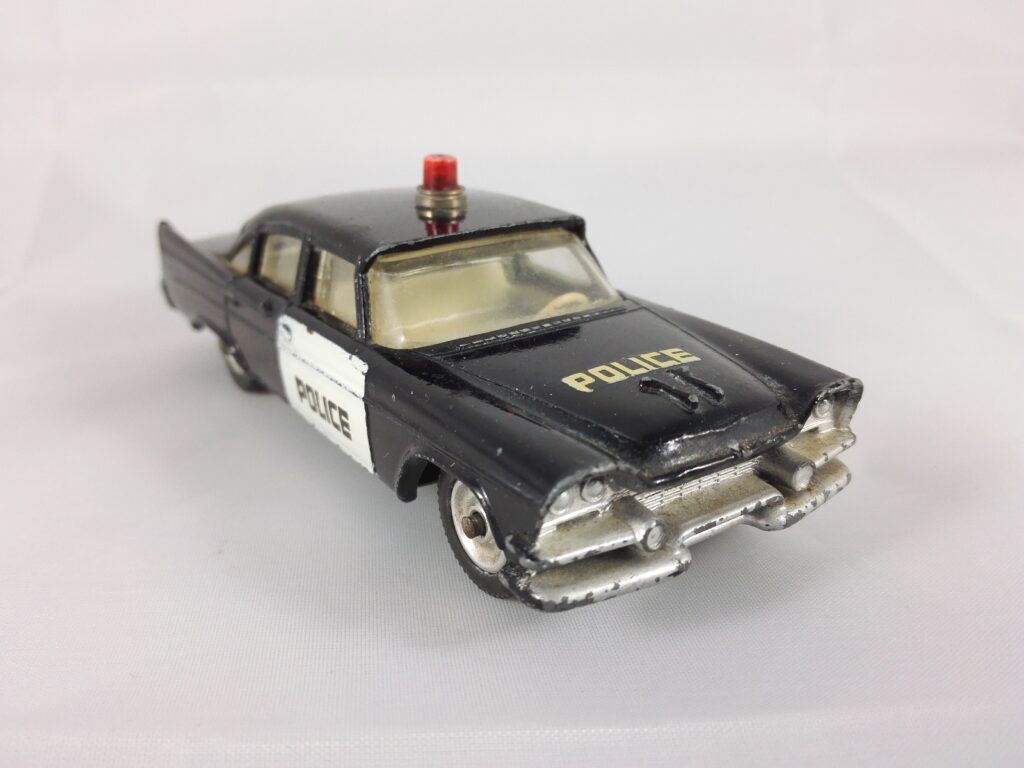 Dodge Royal Sedan Police - Dinky Toys - 258