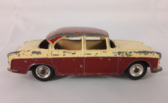 Humber Hawk - Dinky Toys - 165