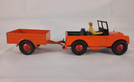 Land Rover avec remorque - Dinky Toys - 340