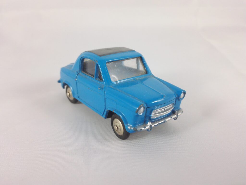 Vespa 400 2 CV - Dinky Toys - 24L
