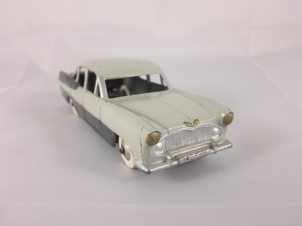 Simca Vedette Versailles - Quiralu - 2