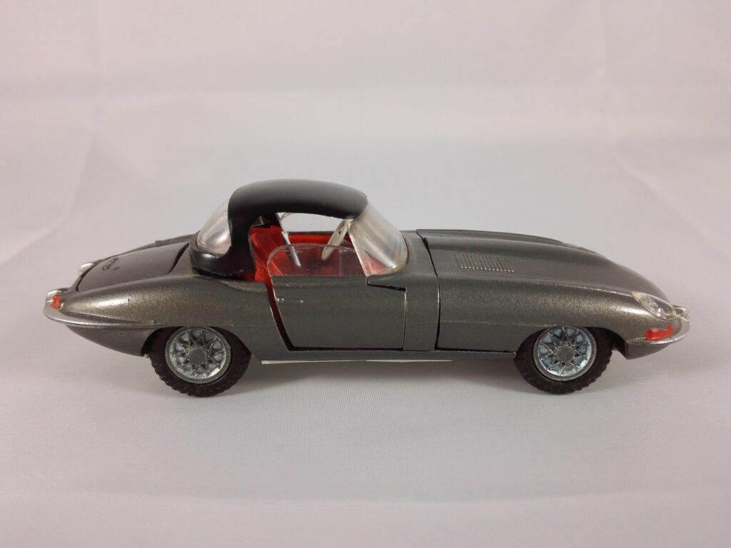 Jaguar E Type - Tekno - 926