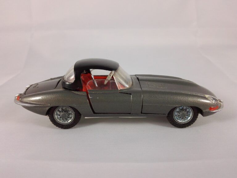 Jaguar E Type - Tekno - 926