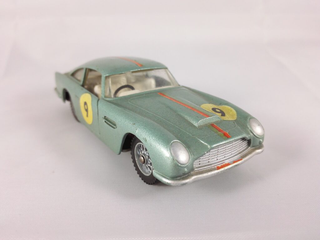 Aston Martin DB5 Vantage - Solido - 130