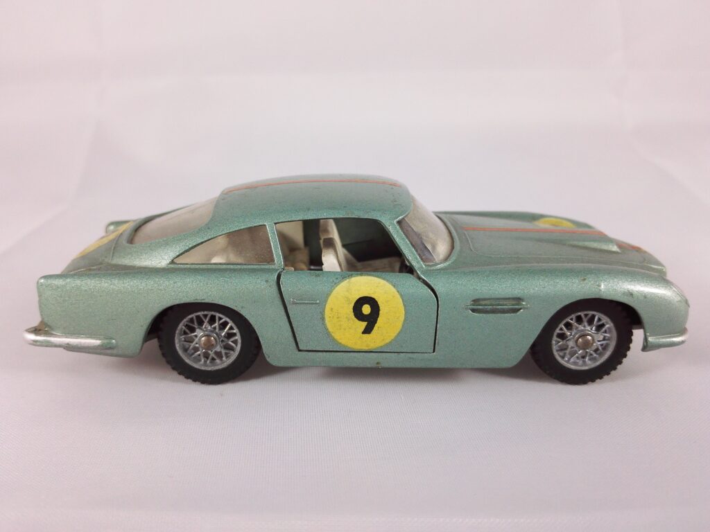 Aston Martin DB5 Vantage - Solido - 130