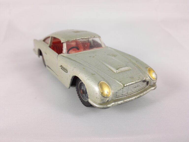 Aston Martin DB5 Vantage - Solido - 130