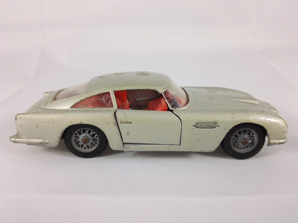 Aston Martin DB5 Vantage - Solido - 130