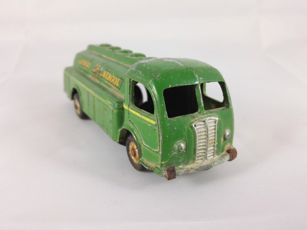 Panhard Movic Citerne BP - CIJ - 3/20b