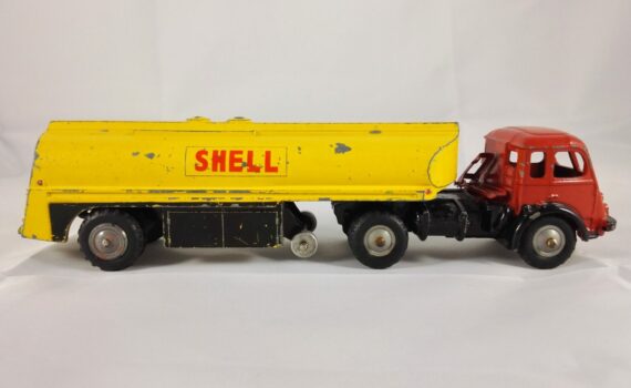 Renault Fainéant Citerne Shell - CIJ - 3/72