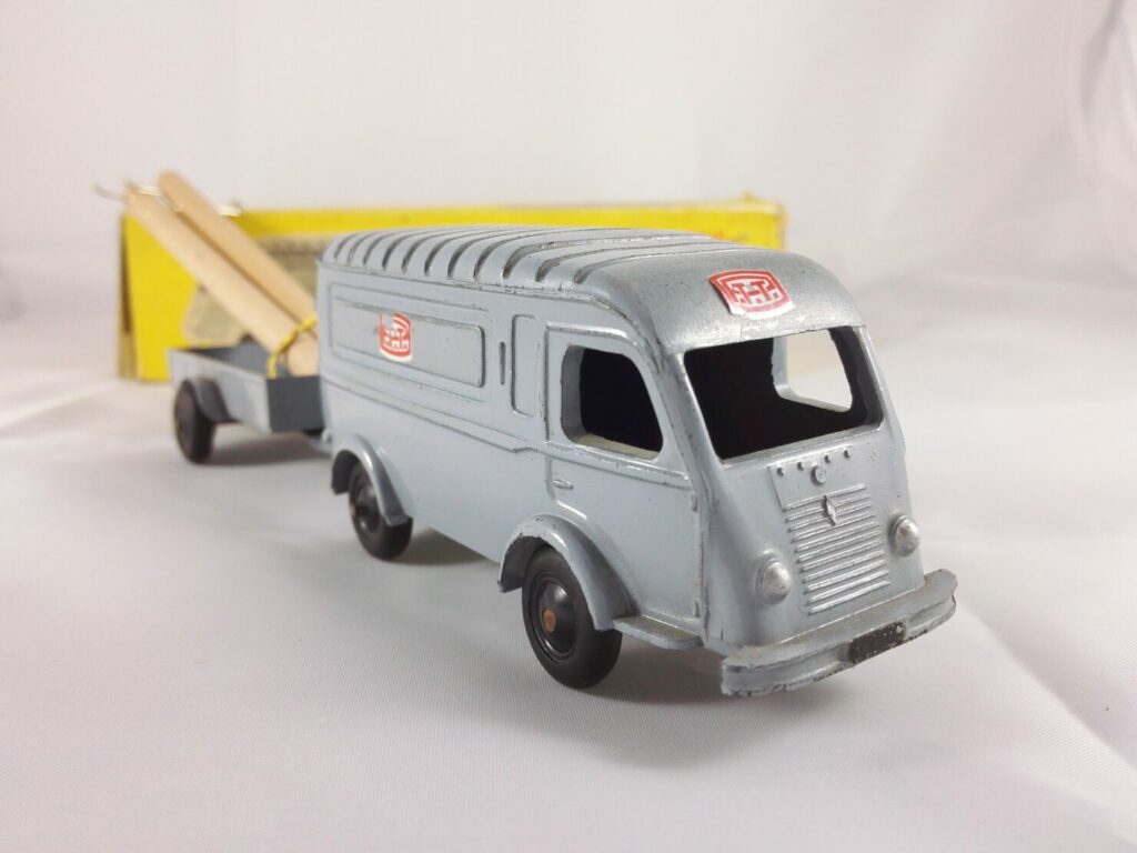 Renault Goélette 1000 Kgs P.T.T. - CIJ - 3/60PTa