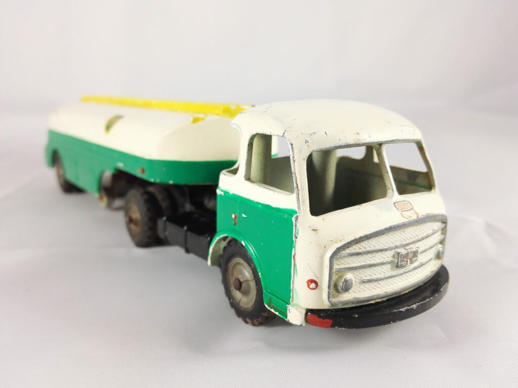 Somua JL19 Camion Citerne BP - CIJ - 4/71