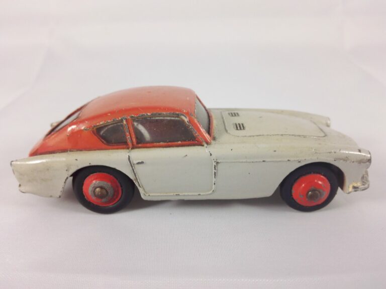 AC Aceca - Dinky Toys - 167