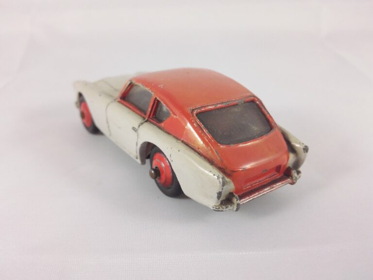 AC Aceca - Dinky Toys - 167