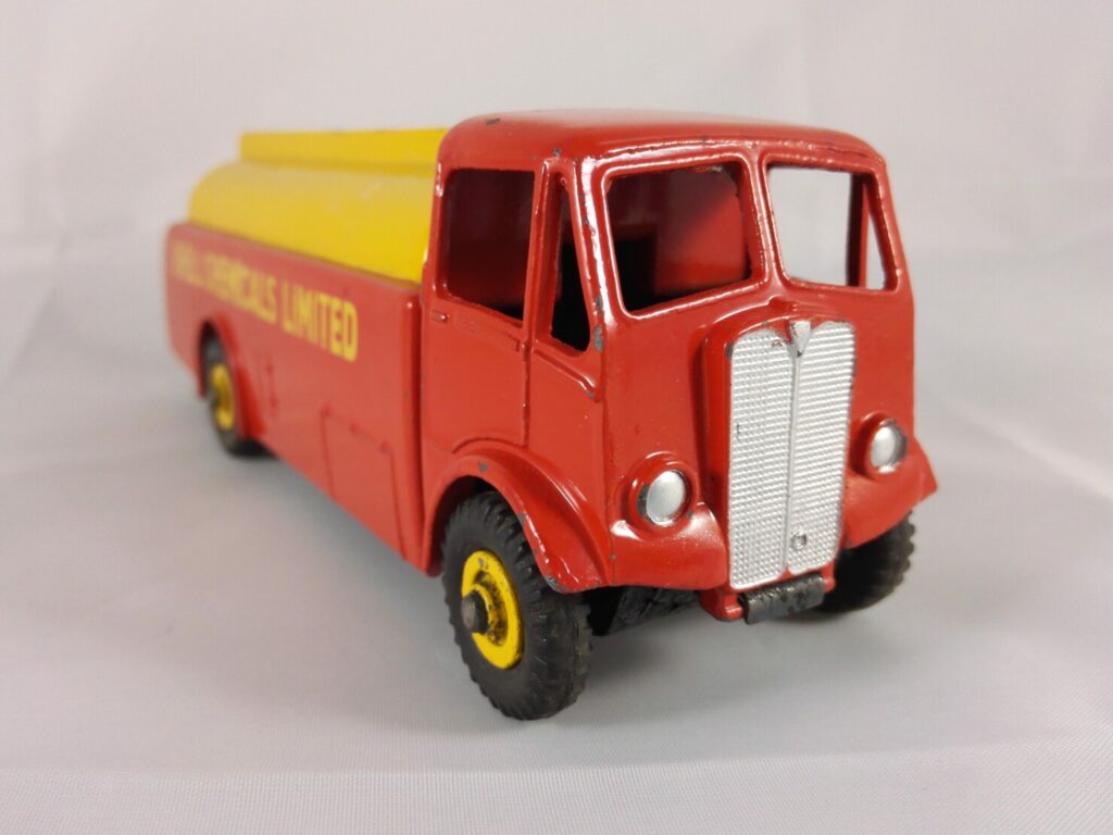 AEC Monarch Thompson Tanker - Dinky Toys - 991