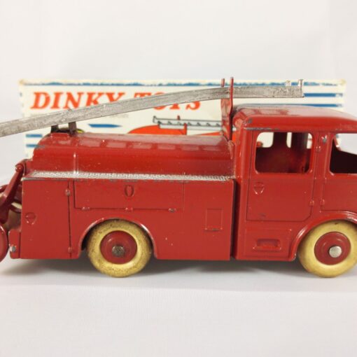 Berliet GLB Premiers Secours - Dinky Toys - 32E