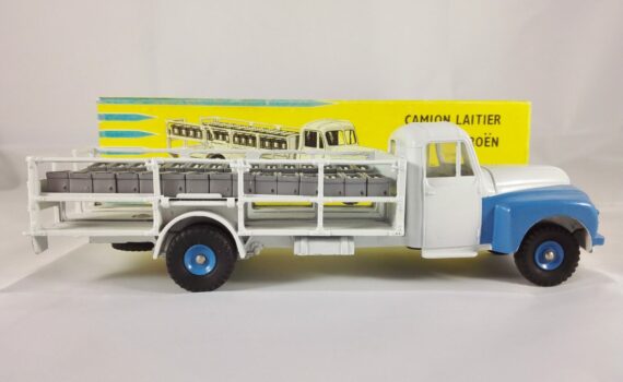 Citroën P55 Laitier - Dinky Toys - 586