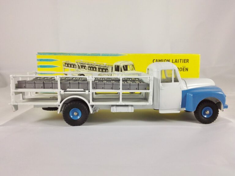 Citroën P55 Laitier - Dinky Toys - 586