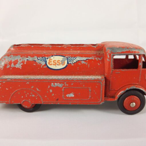Dinky Toys Ford COE Citerne Esso - 25U
