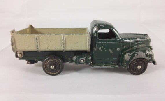 Dinky Toys Studebaker M Series Benne - 25M