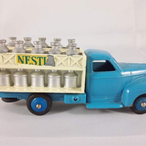 Dinky Toys Studebaker M Series Laitier - 25O