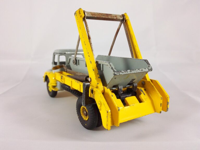 Unic Izoard Multibenne Marrel - Dinky Toys - 38A