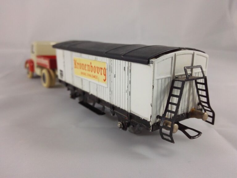 Unic Izoard Kronenbourg - JRD - 123