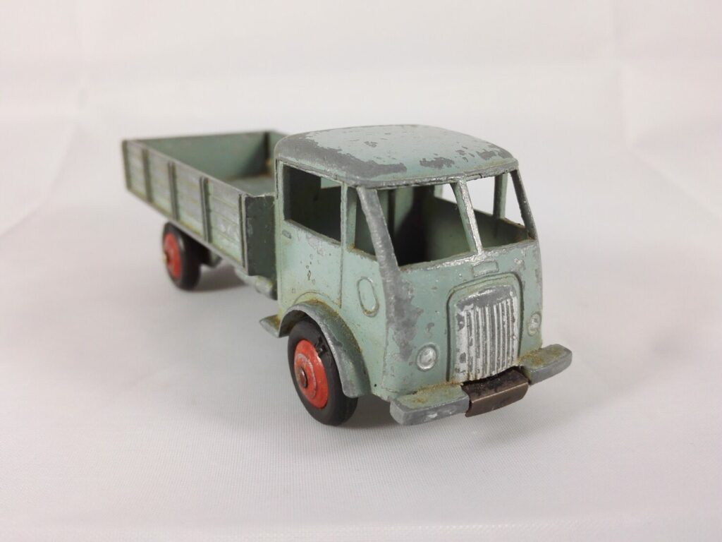 Ford COE Benne - Dinky Toys - 25I