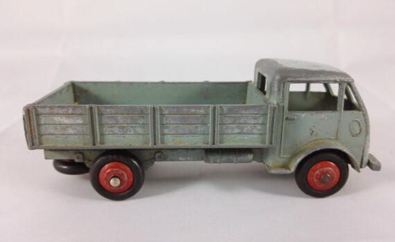 Ford COE Benne - Dinky Toys - 25I