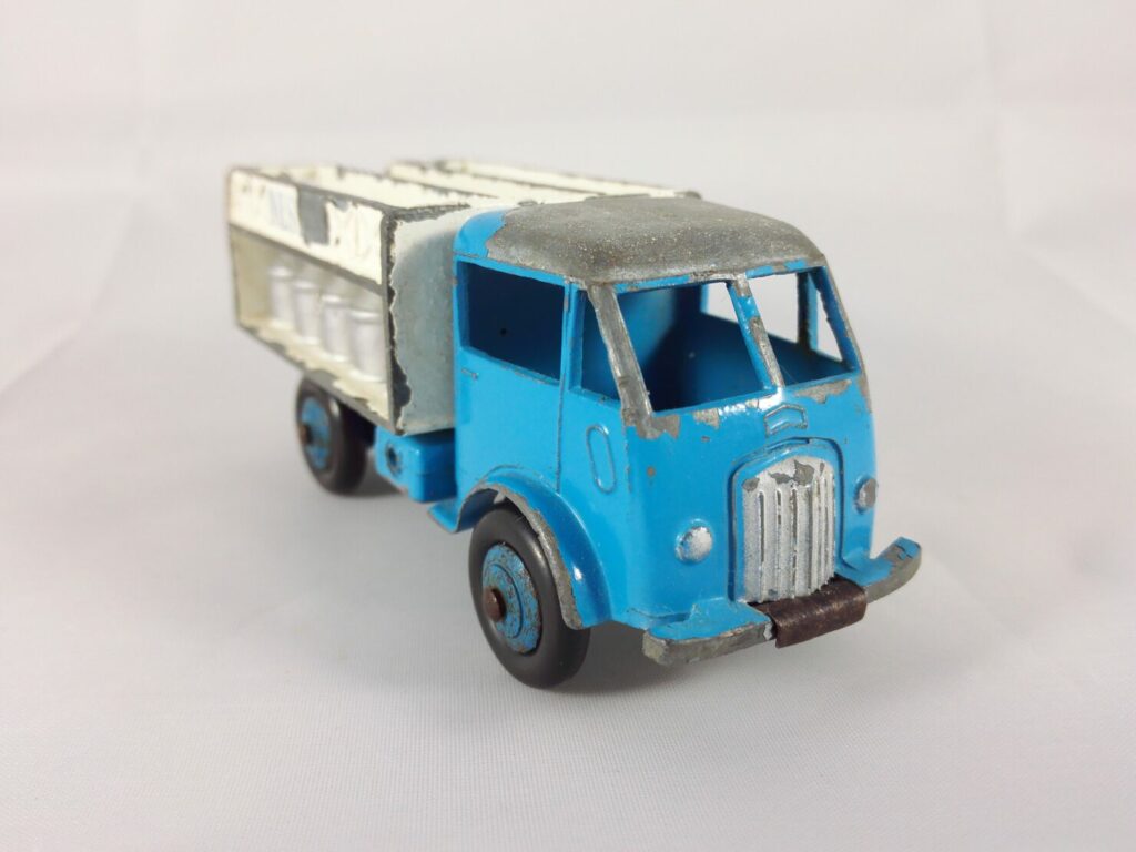 Ford COE Laitier - Dinky Toys - 25O