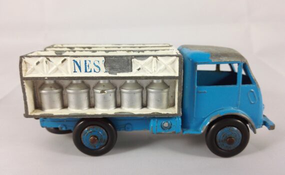 Ford COE Laitier - Dinky Toys - 25O