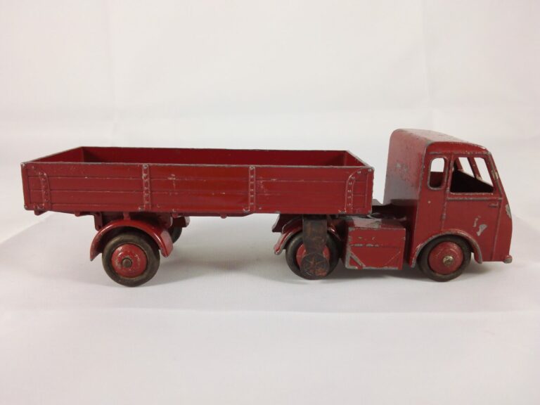 Hindle-Smart Helecs - Dinky Toys - 30W