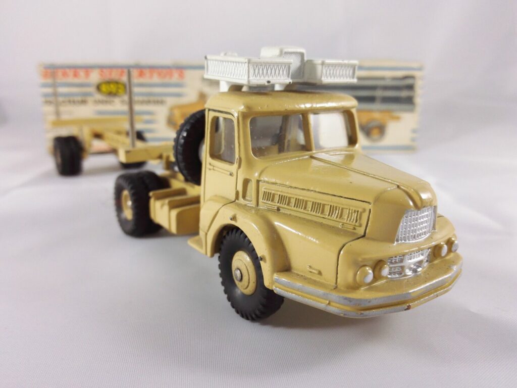 Unic Izoard Saharien - Dinky Toys - 893