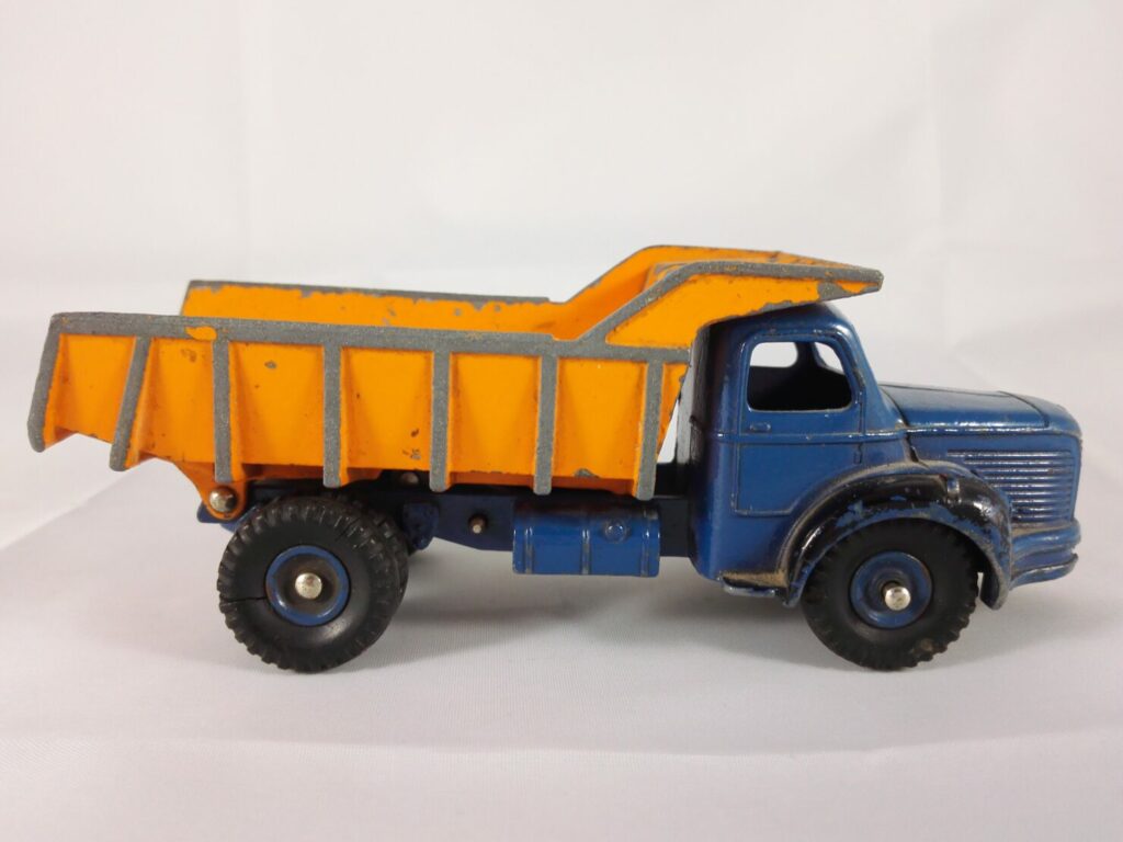 Dinky Toys Berliet GLR Benne - 34A