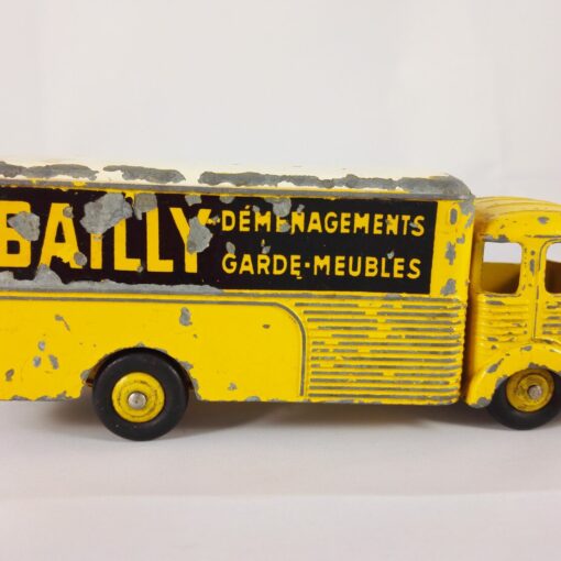 Dinky Toys Simca Cargo Transports Bailly - 33AN
