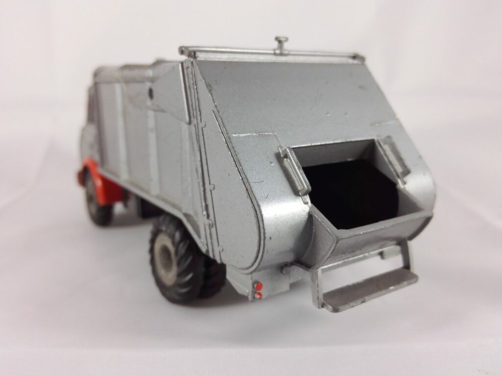 JRD Berliet GAK Eboueurs - 131